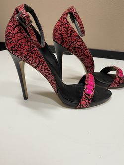 Heels 9.5 size pink and black