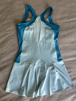 (5) K-Swiss Women’s Tennis Dress Outfits - Small