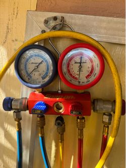 Snap-on A/C Gauges for Charging and Testing System