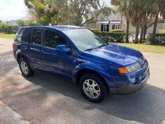 2006 Saturn Vau