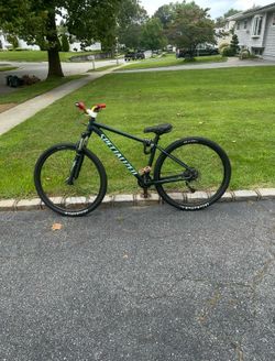 Specialized Rockhopper 27.5”