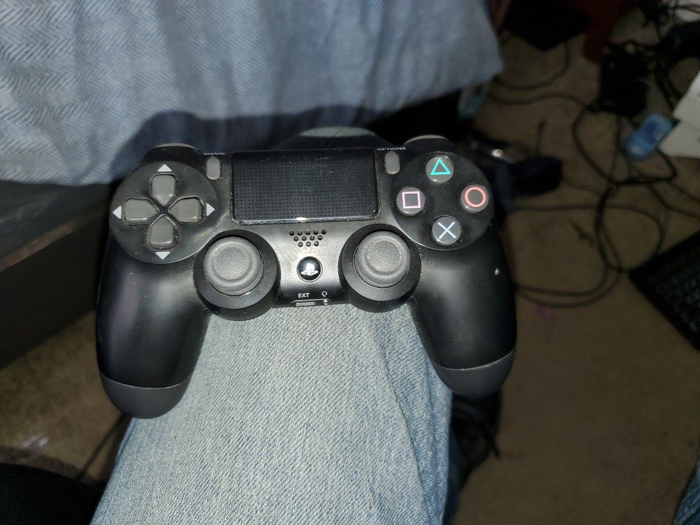 Broken PS4 Controller 