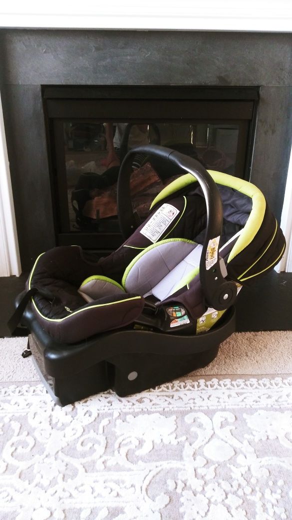 Free Eddie Bauer car seat infant with base