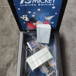 MICKEY MOUSE, 75 Year Disney, WATCH Limited edition. NEW in box