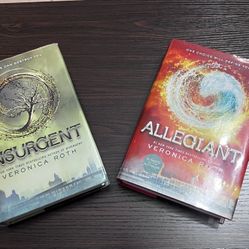 Allegiant HB 1st Edition Signed & Insurgent HB 1st Edition By Veronica Roth. VG-NMNT