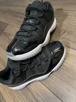 Jordan 11 size 9