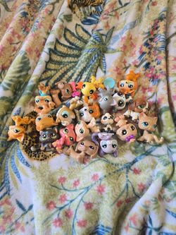 Littlest pet shop all authentic