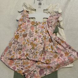 New 3T Set Of Two Outfits