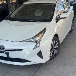 Toyota Prius 2017