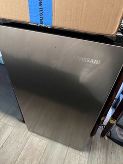 Vissani Compact Refrigerator- Stainless Steel