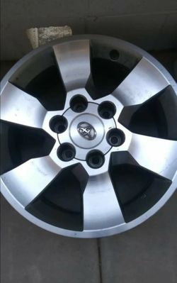 OEM 17" SR5 TOYOTA 4RUNNER WHEELS (set of 4)