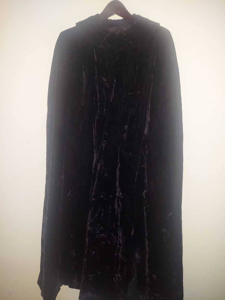 Vintage Crushed Velvet Cape