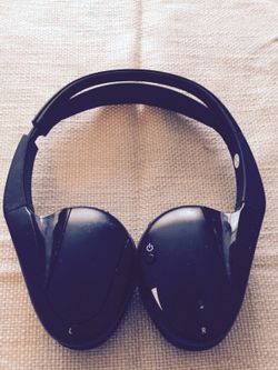 Gmc media video sound car Bluetooth earphones