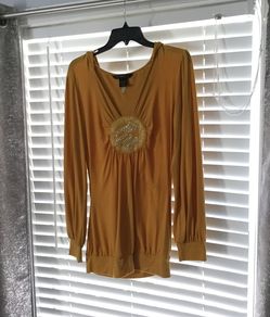 Rocawear long sleeve shirt