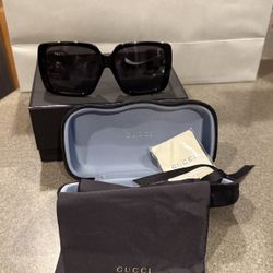 Women’s New Gucci Sunglasses Please Read Post Before Messaging 