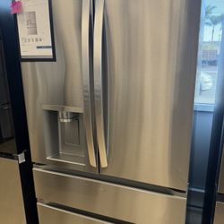 LG four-door French door refrigerator in a PrintProof stainless steel finish 29 Cu 