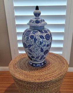 Montrose Vase, Blue/White, 20" x 11"