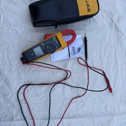 Fluke 902 FC Clamp Meter / Used 
