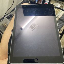 iPad For Part Or Repair iPad4-5 -6-7-8th ( 1$.1$.1$)