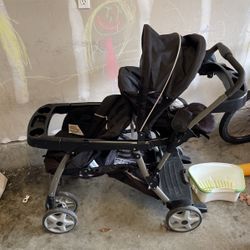 Stroller 