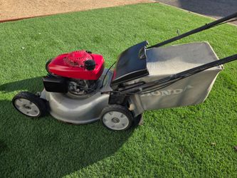 Honda mower
