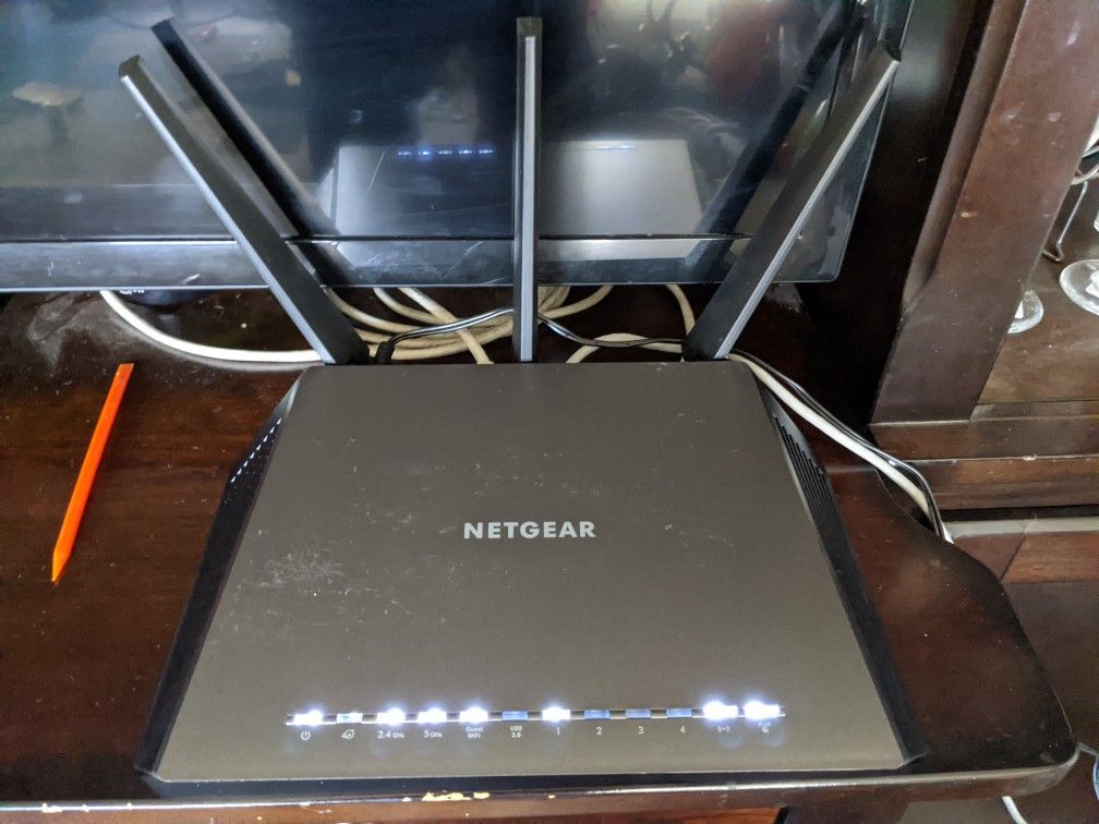 Netgear Nighthawk AC1900 R6900P Wireless Router