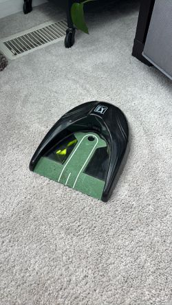 Putting Ball Return
