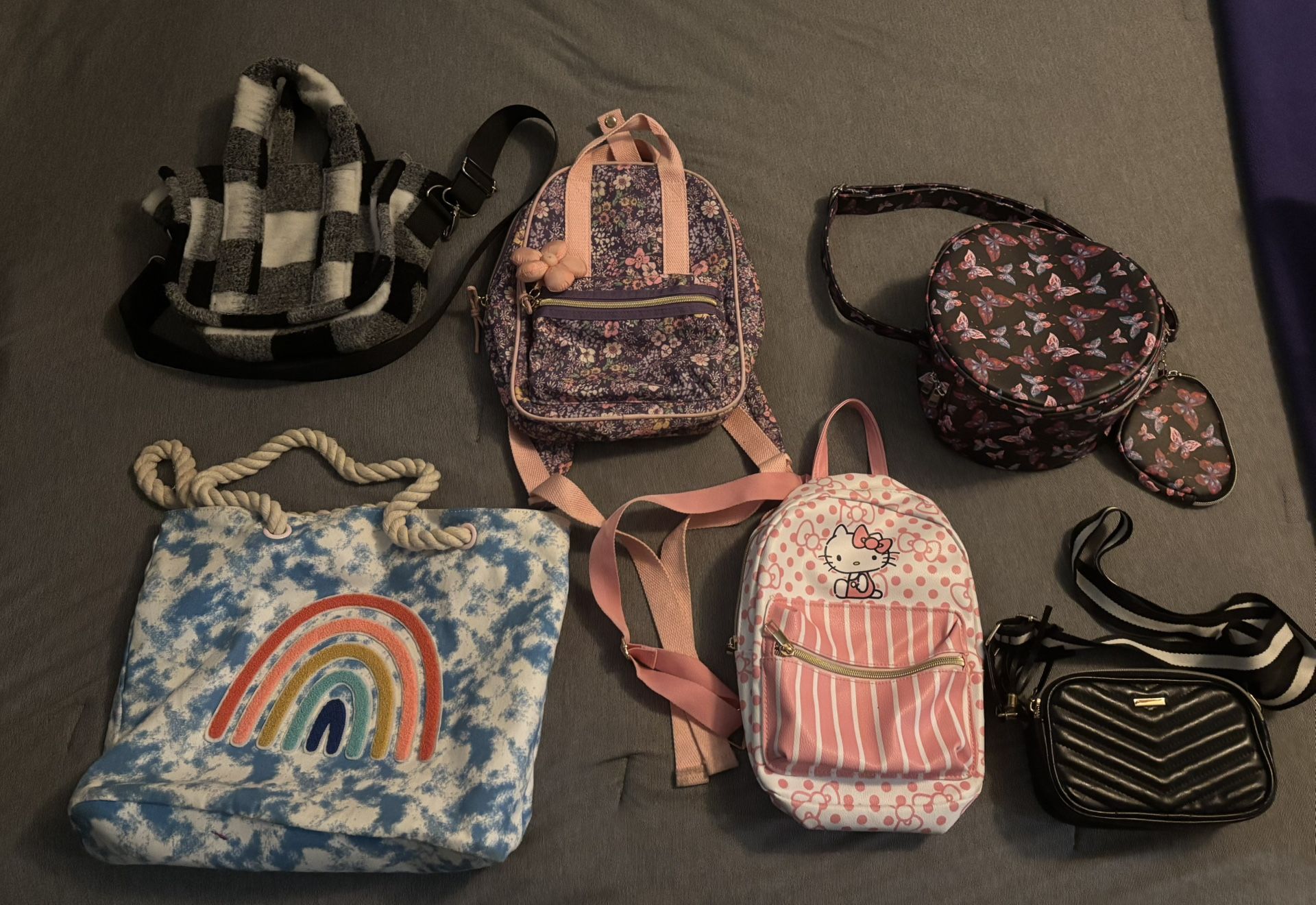 Girl purses/mini backpacks $3 Each