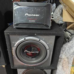 Pioneer 3000 Warrior Sub And 2400 Watr Amp
