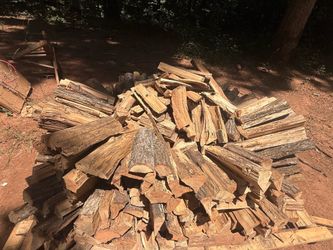 Seasoned firewood camping/cooking , wood chips/chunk