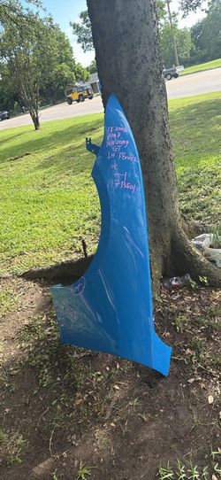 2018-23 ford Mustang GT left fender