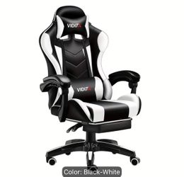 Blk/white Gaming Chair / N. Hollywood $60