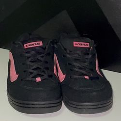 Retro Y2K 2011 Vans Mannaz Skate Shoes - Black & Confetti Pink Chunky Sneakers Women’s 9