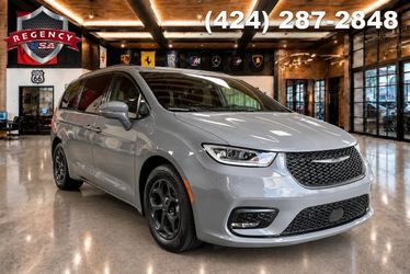 2022 Chrysler Pacifica Hybrid
