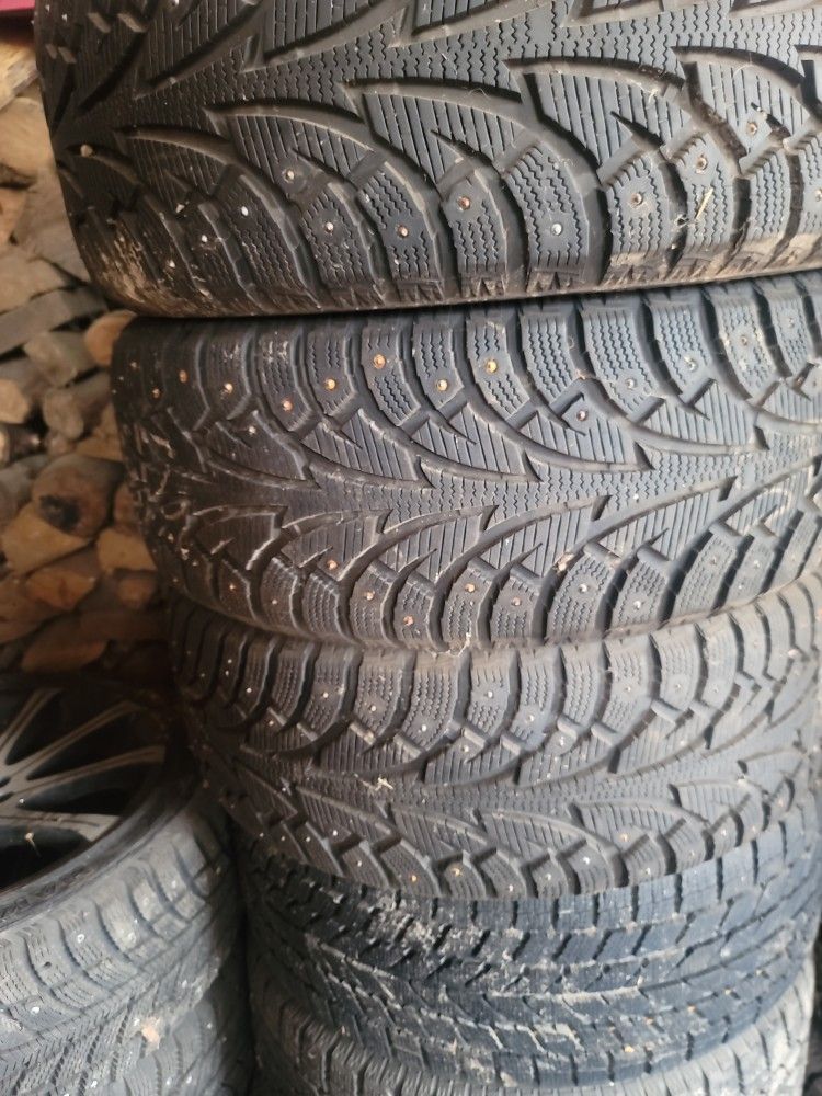 Studded Snow Tires