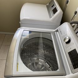 Like NEW LG Washer Dryer Steam HUGE loads