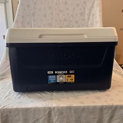 Igloo 48 QT (78 Can) Cooler