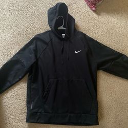 nike black hoodie