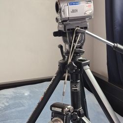 Fuji/9.0  JVC35Optic ZOOM