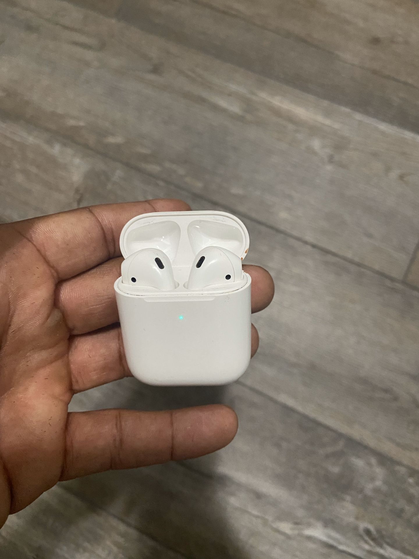 Apple IPhone 11 64gb + Apple AirPods