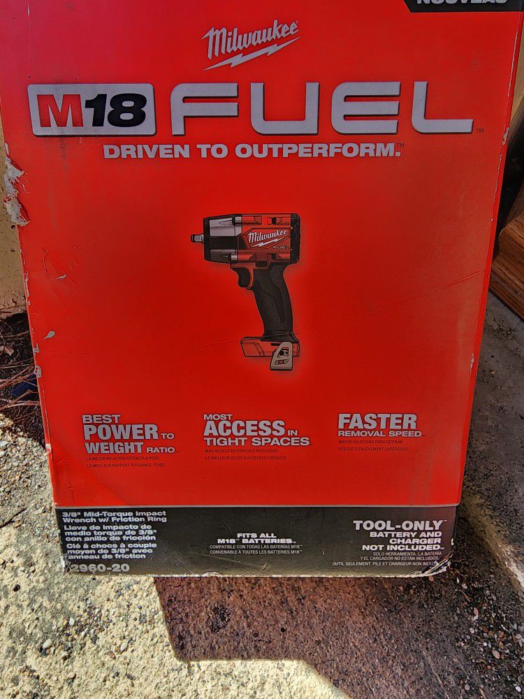 Milwaukee M18 Impact Wrench 3/8 Tool Only