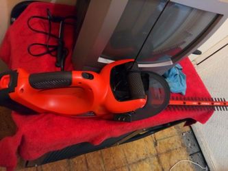 Cordless HedgeHog 22 inch