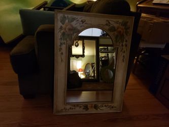Nice MIRROR "30 X 22 -1/4" 
