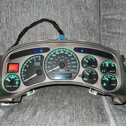 GMC Denali Custom Gauge Cluster 