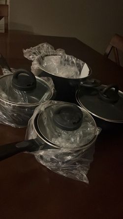 Pots and pan set 7 pc