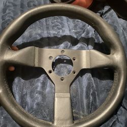 Momo Monte Carlo 320mm 6hole Steering Wheel 
