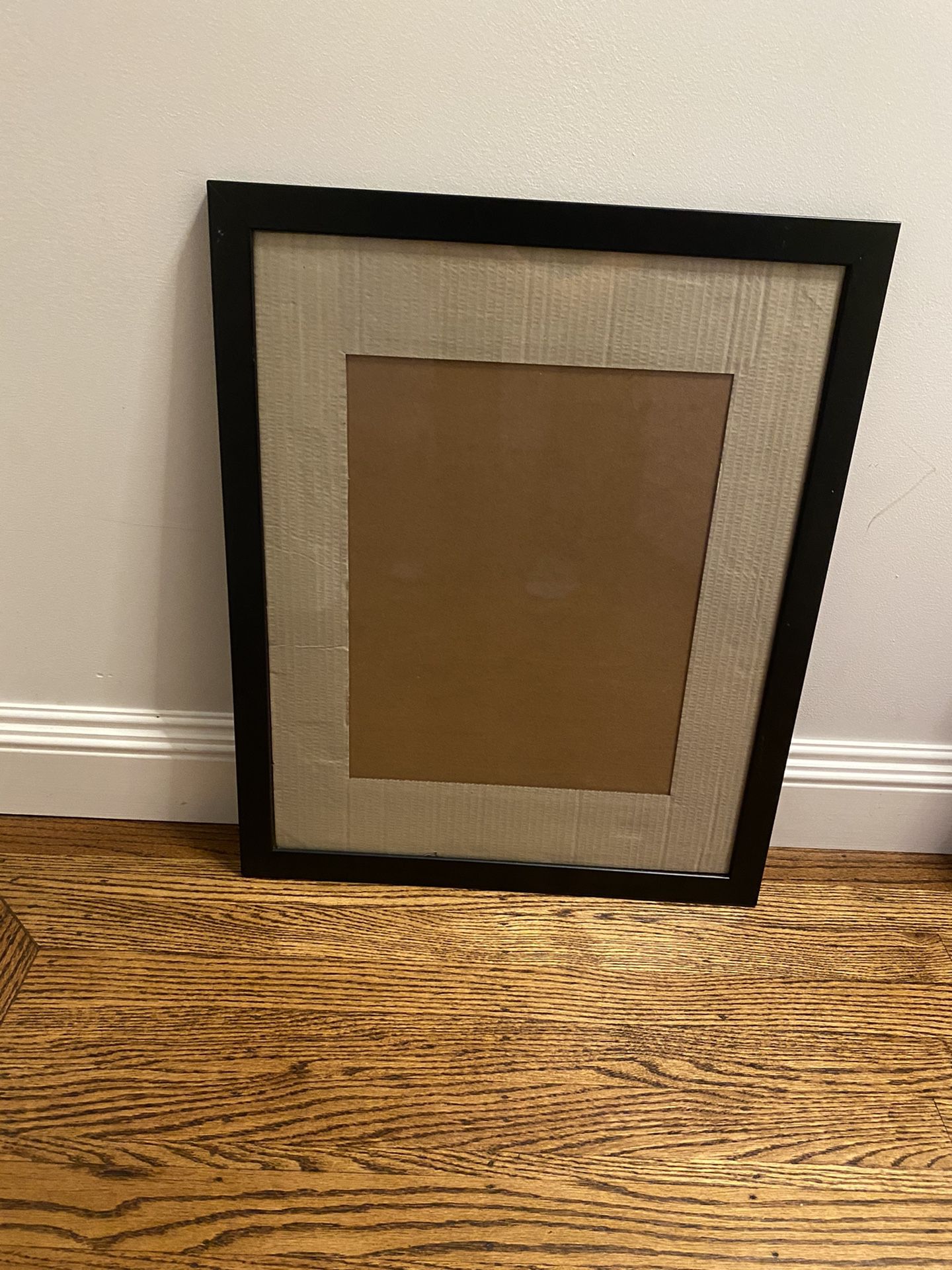 Free black picture frame