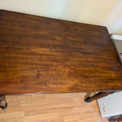 Counter Height Wood Table And 4 Chairs