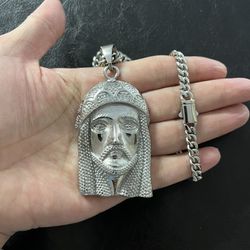 Stainless Steel Jesus Pendant（ big）with Cuban Link Chain.