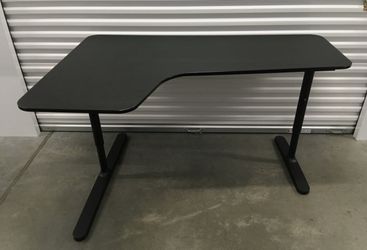 Black L-Shaped Corner Desk